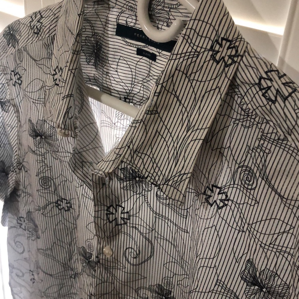 XL MEN🏄🏻♂️DESIGNER*🍻Short Sleeve Button down☀️ - Picture 15 of 16